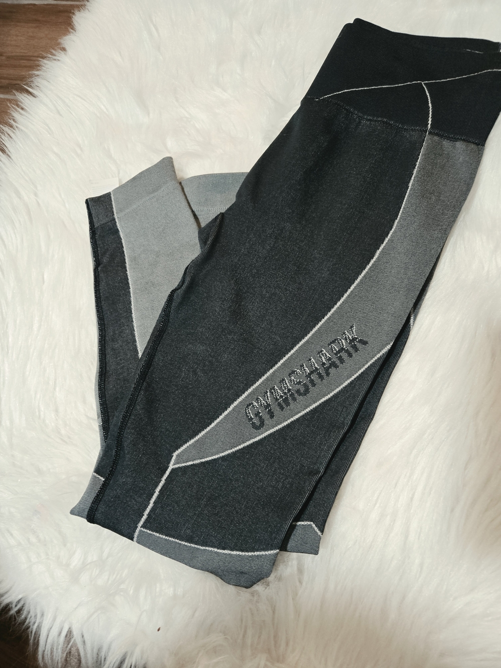 GYMSHARK - Picture 2 of 4